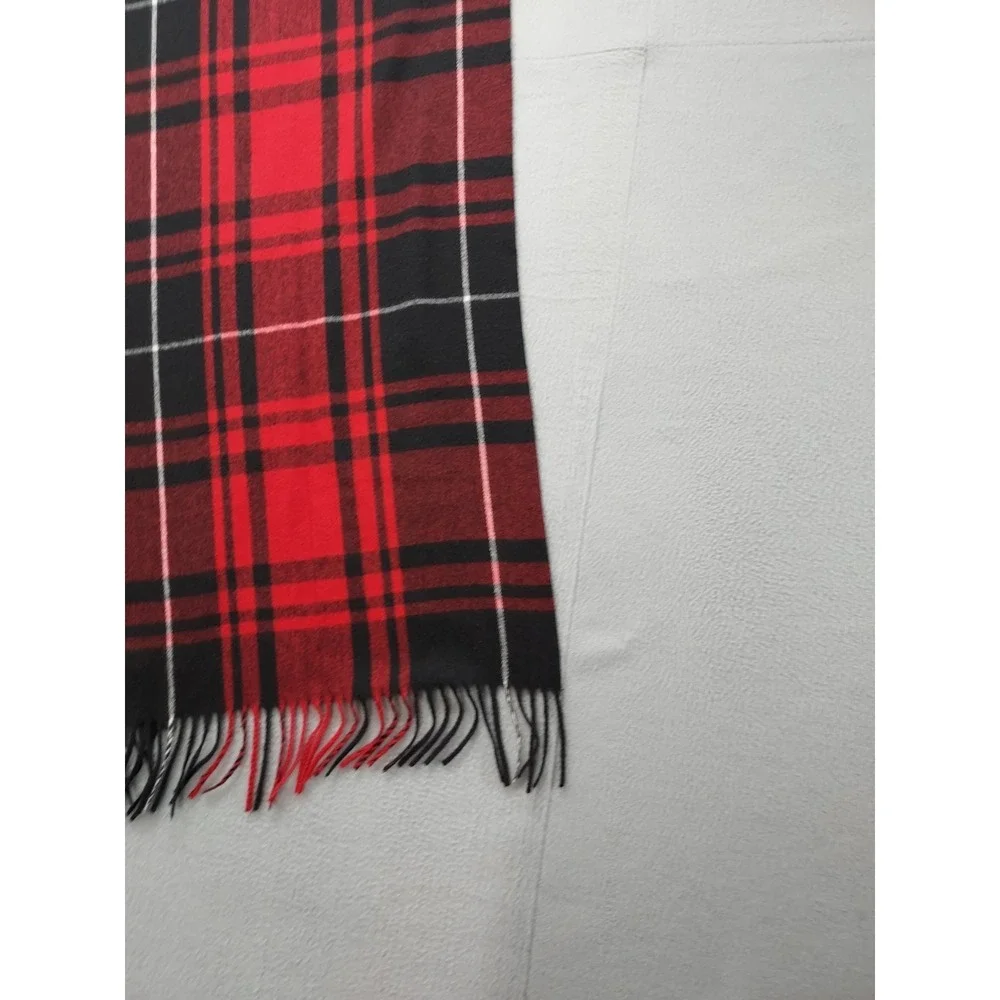 Steve Madden Men Scarf One Size Red Plaid 100% Polyester Fringe Winter Shawl